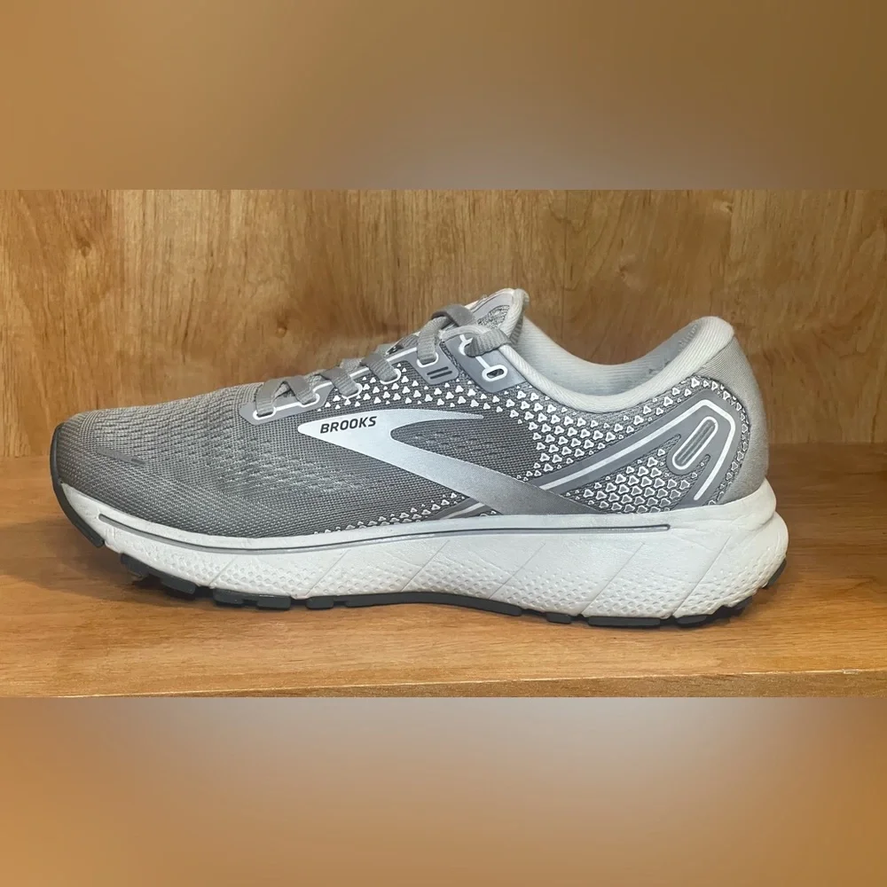 Brooks Ghost 14 Womens Size 9 Running Walking Shoes Sneakers Gray/Silver - Picture 2 of 10